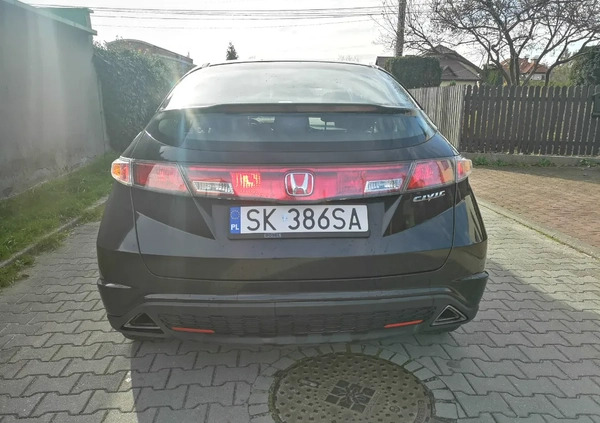 Honda Civic cena 15900 przebieg: 206000, rok produkcji 2006 z Koprzywnica małe 137